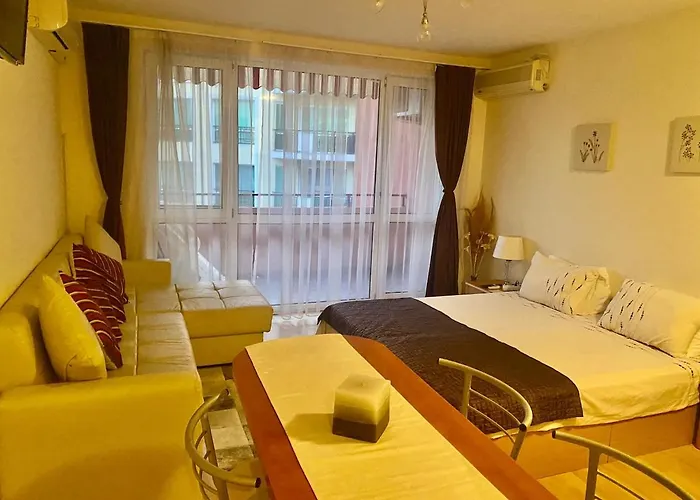 Apartment Beachfront With Sea Views Sweti Wlas