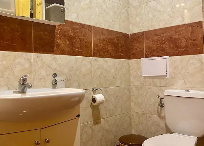 Beachfront With Sea Views 公寓